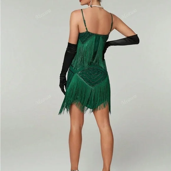 Elegant Green Fringe Flapper Party Dress - Picture 2 of 9